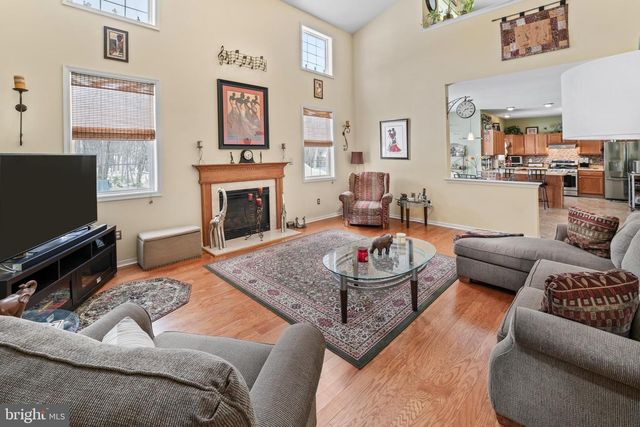 325 ASHLAND AVE, Lawnside, NJ 08045