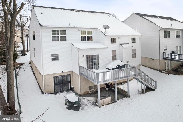 325 ASHLAND AVE, Lawnside, NJ 08045