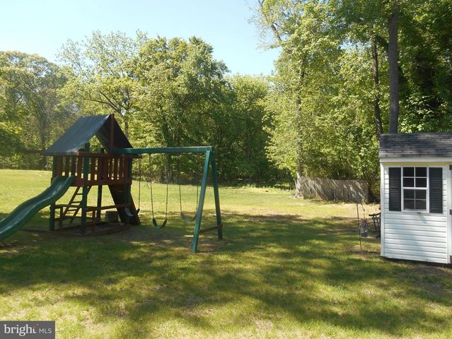325 ASHLAND AVE, Lawnside, NJ 08045