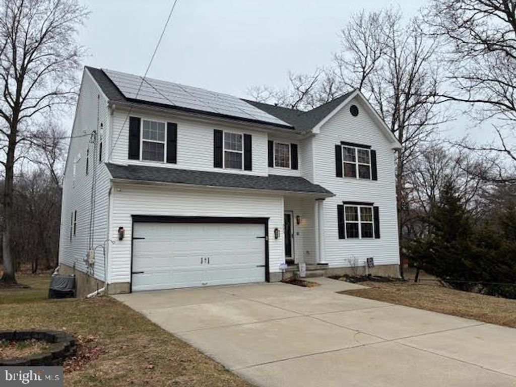 325 ASHLAND AVE, Lawnside, NJ 08045