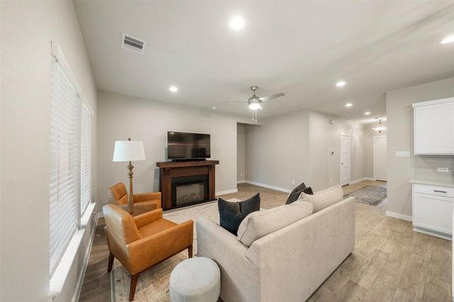 12268 Council Grove Drive, Conroe, TX 77384