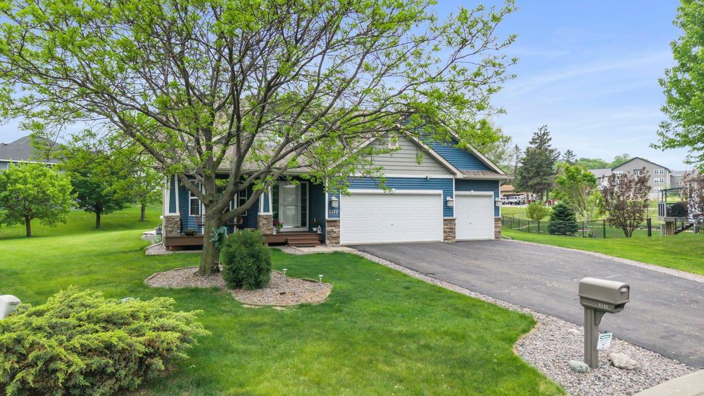 1177 Danube Avenue, Shakopee, MN 55379 — photo 4
