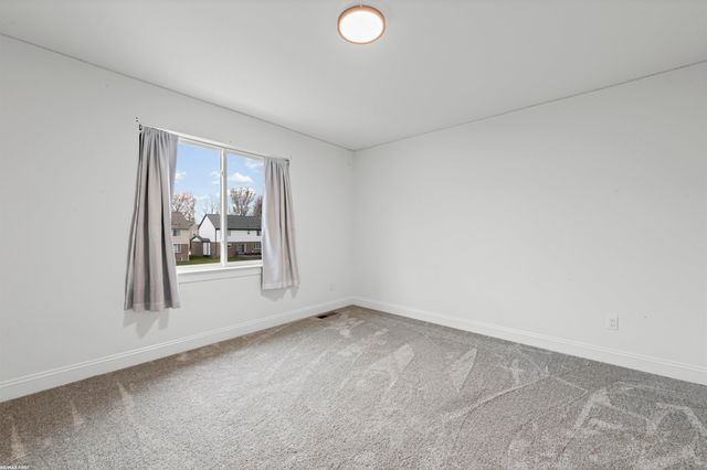 47359 Bayside Circle, Chesterfield Twp, MI 48047