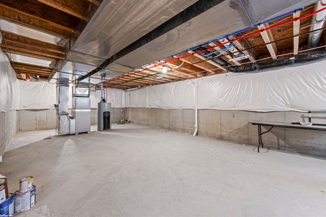 47359 Bayside Circle, Chesterfield Twp, MI 48047