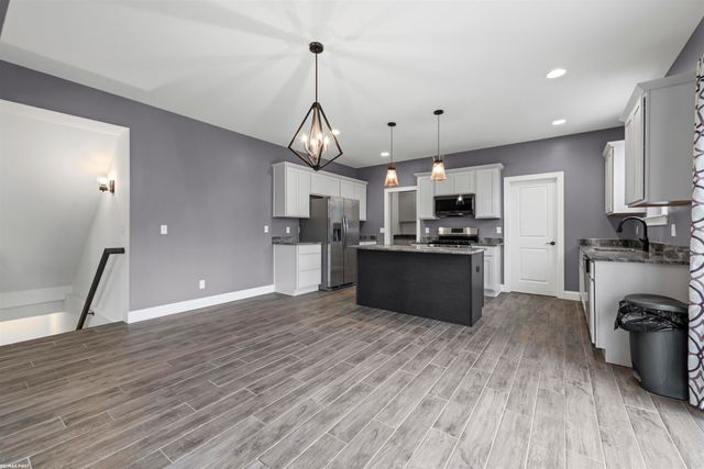 47359 Bayside Circle, Chesterfield Twp, MI 48047