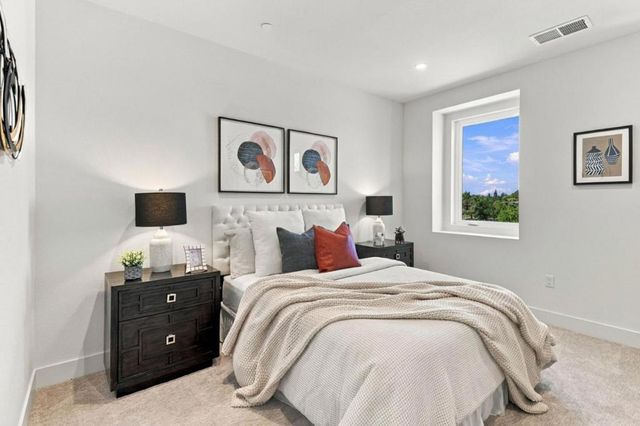 1105 Juana Court, Palo Alto, CA 94303