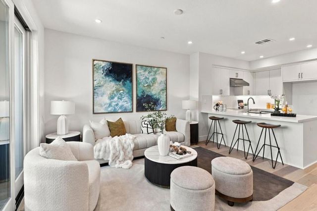 1105 Juana Court, Palo Alto, CA 94303