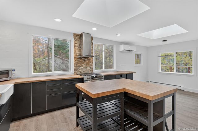 74 Upper Boiceville Road, Boiceville, NY 12412