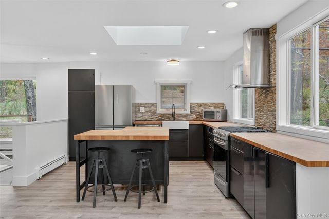 74 Upper Boiceville Road, Boiceville, NY 12412