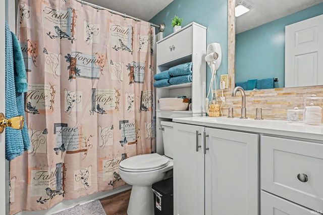 1420 Joyce Drive, South Bend, IN 46616