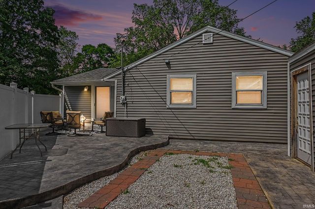 1420 Joyce Drive, South Bend, IN 46616