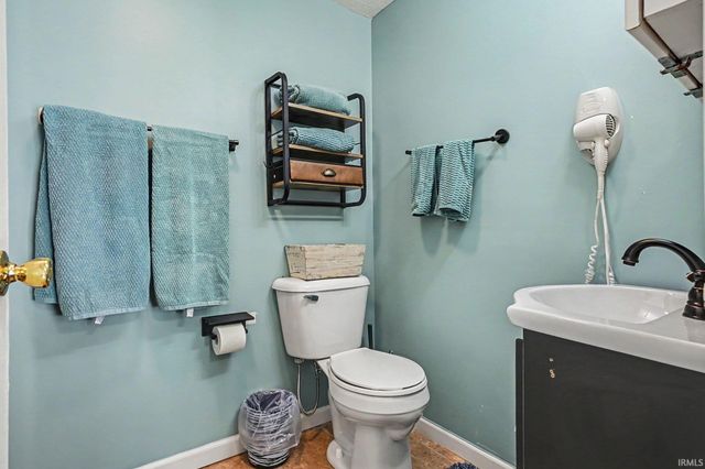 1420 Joyce Drive, South Bend, IN 46616