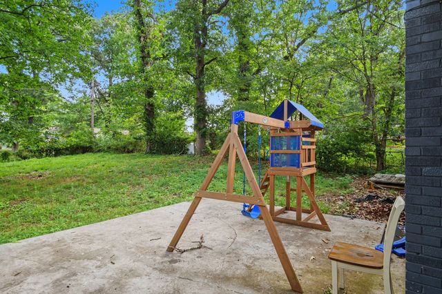 123 Stone Mountain Rd, Clarksville, TN 37042