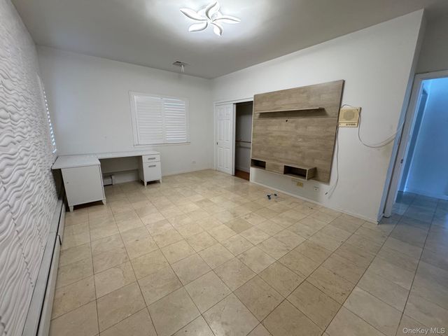 3391 Country Club Road 10, Bronx, NY 10465