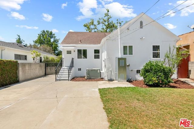 2316 Selby Avenue, Los Angeles, CA 90064