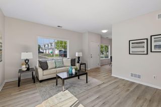 1336 Yorkshire Lane, Shakopee, MN 55379