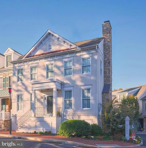 34 W MECHANIC ST, New Hope, PA 18938