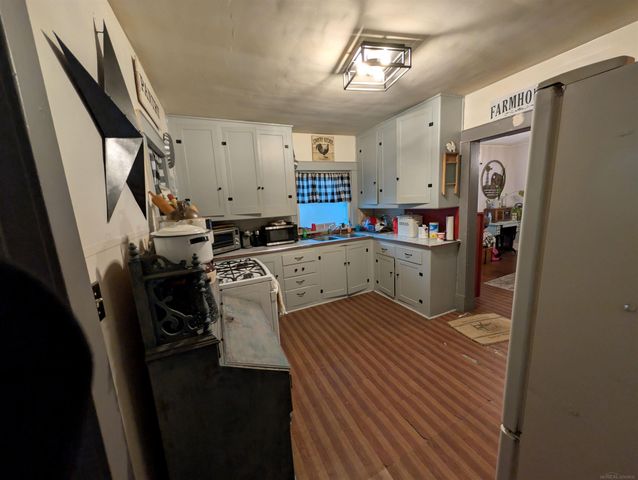 1846 Mills Avenue, Muskegon, MI 49445