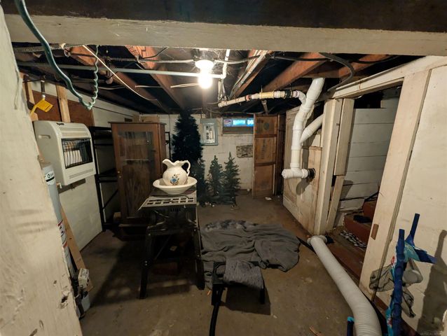 1846 Mills Avenue, Muskegon, MI 49445