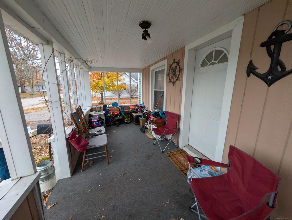 1846 Mills Avenue, Muskegon, MI 49445