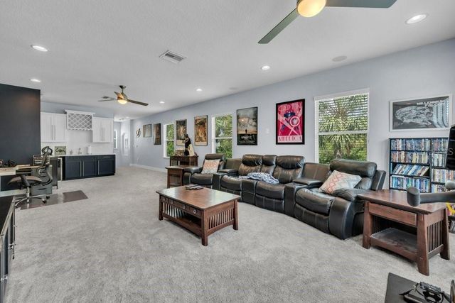 15531 STARLING CROSSING DRIVE, Lithia, FL 33547