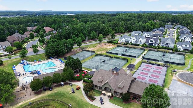 17504 Terryglass Lane, Charlotte, NC 28278