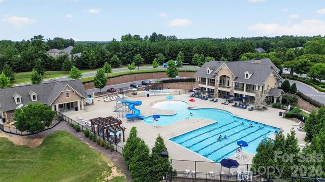 17504 Terryglass Lane, Charlotte, NC 28278