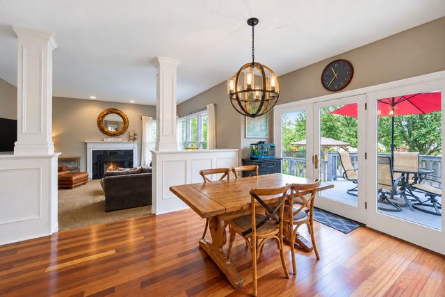 2030 Tunbridge Trail, Algonquin, IL 60102