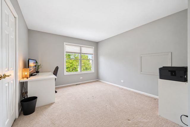 2030 Tunbridge Trail, Algonquin, IL 60102