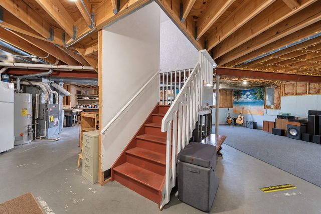 2030 Tunbridge Trail, Algonquin, IL 60102