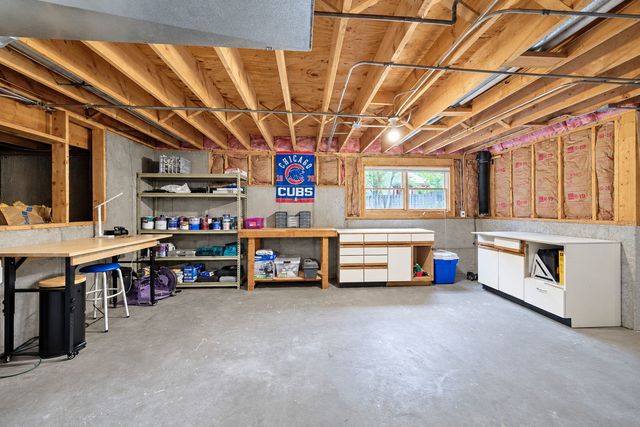 2030 Tunbridge Trail, Algonquin, IL 60102