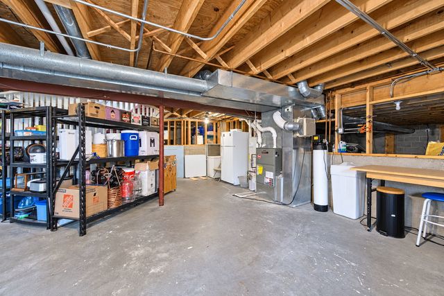 2030 Tunbridge Trail, Algonquin, IL 60102