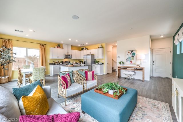 1112 Saffron Toucan Lane, Henderson, NV 89011