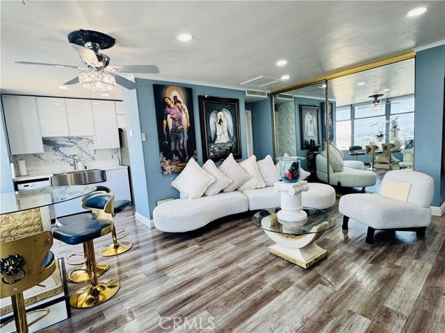 100 Atlantic Avenue 1012, Long Beach, CA 90802