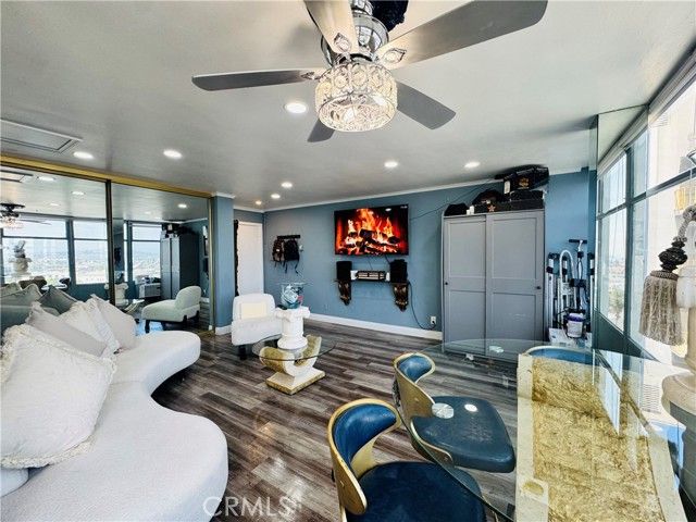 100 Atlantic Avenue 1012, Long Beach, CA 90802