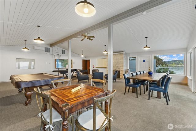 3697 Driftwood Drive, Clinton, WA 98236