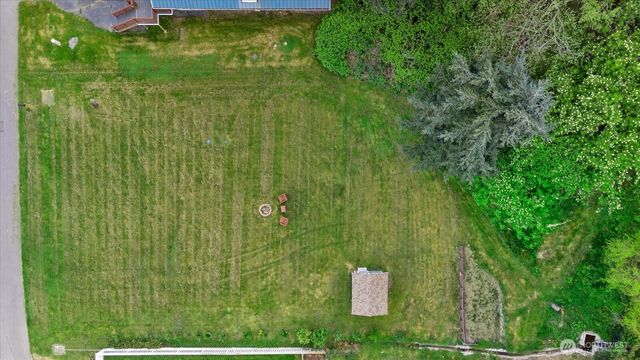 3697 Driftwood Drive, Clinton, WA 98236