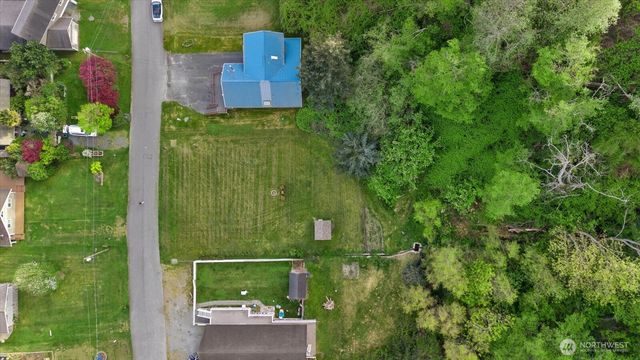 3697 Driftwood Drive, Clinton, WA 98236