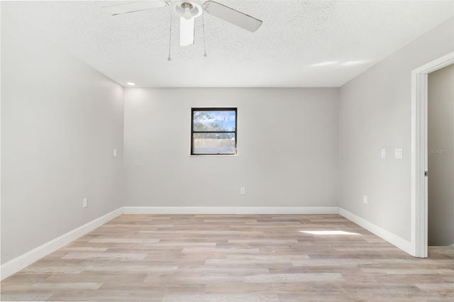 928 LAUREL AVENUE, Venice, FL 34285