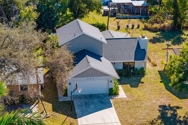 928 LAUREL AVENUE, Venice, FL 34285