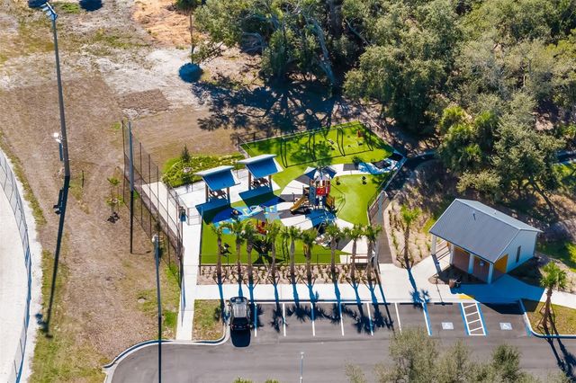 928 LAUREL AVENUE, Venice, FL 34285