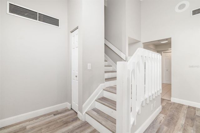 928 LAUREL AVENUE, Venice, FL 34285