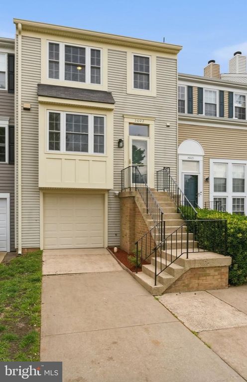 3603 SWEETHORN CT, Fairfax, VA 22033