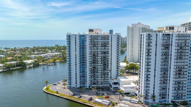 20505 E Country Club Drive PH38, Aventura, FL 33180