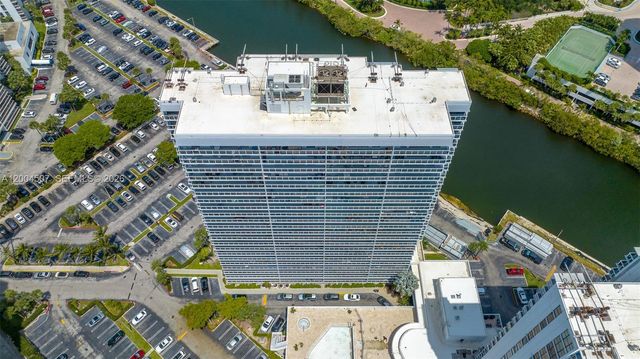 20505 E Country Club Drive PH38, Aventura, FL 33180