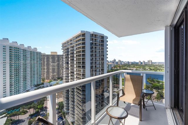 20505 E Country Club Drive PH38, Aventura, FL 33180
