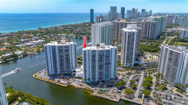 20505 E Country Club Drive PH38, Aventura, FL 33180