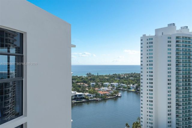 20505 E Country Club Drive PH38, Aventura, FL 33180