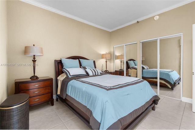 20505 E Country Club Drive PH38, Aventura, FL 33180