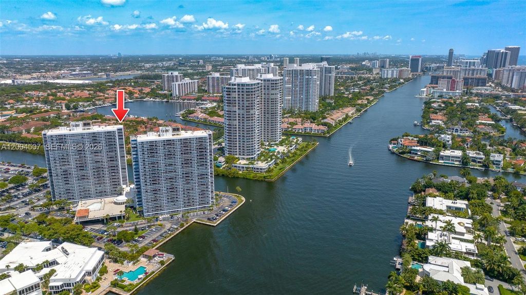 20505 E Country Club Drive PH38, Aventura, FL 33180